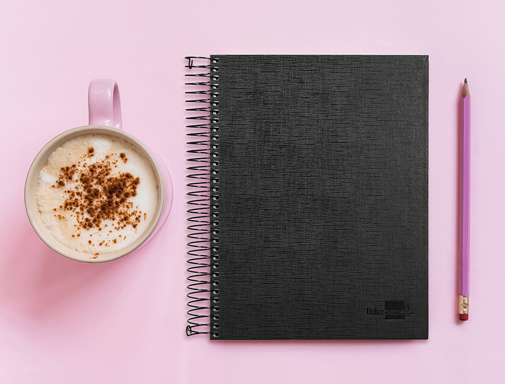 CUADERNO ESPIRAL LIDERPAPEL A5 MICRO PAPERCOAT TAPA FORRADA 140H 75GR CUADRO5MM 5 BANDA S 6 TALADROS NEGRO